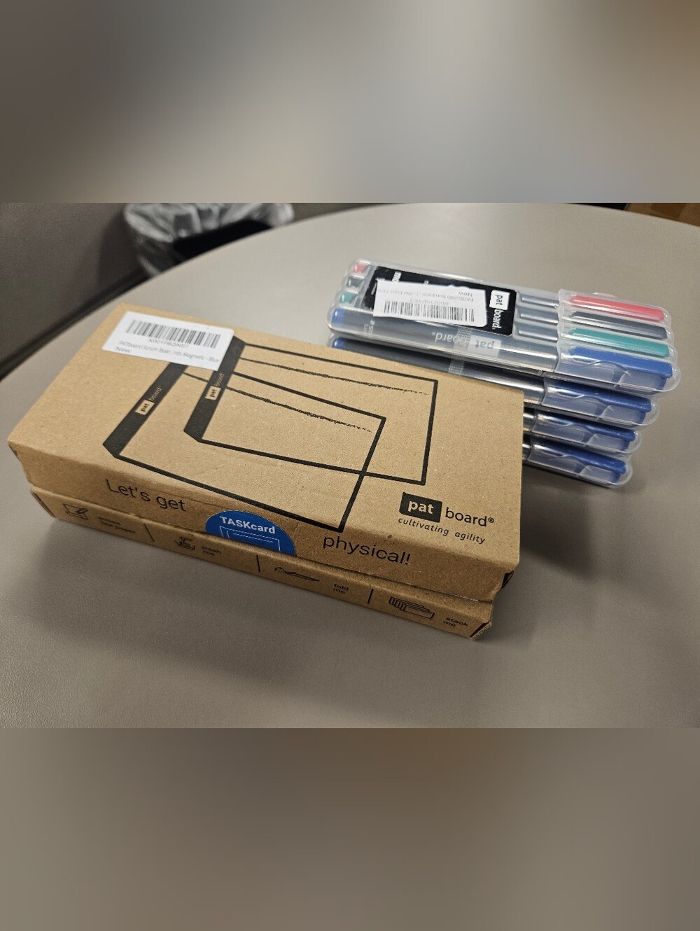 NWT Set Of 4 Water Erase Pens & 2 Boxes Of Blue Magnetic Reusable Post-its